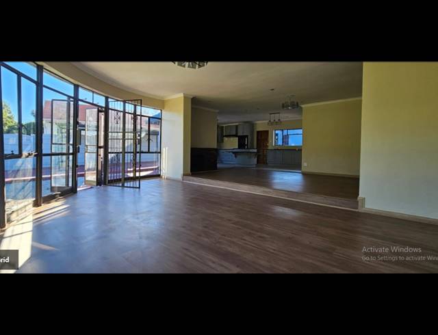 3 BEDROOM HOUSE FOR SALE IN LINMEYER